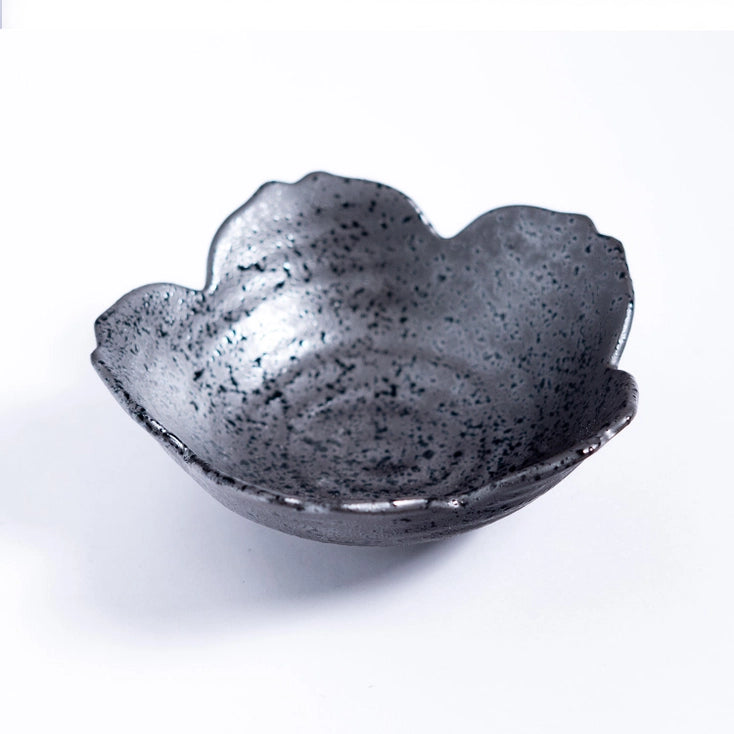 Sakura-Shaped Small Dish - Black Metallic