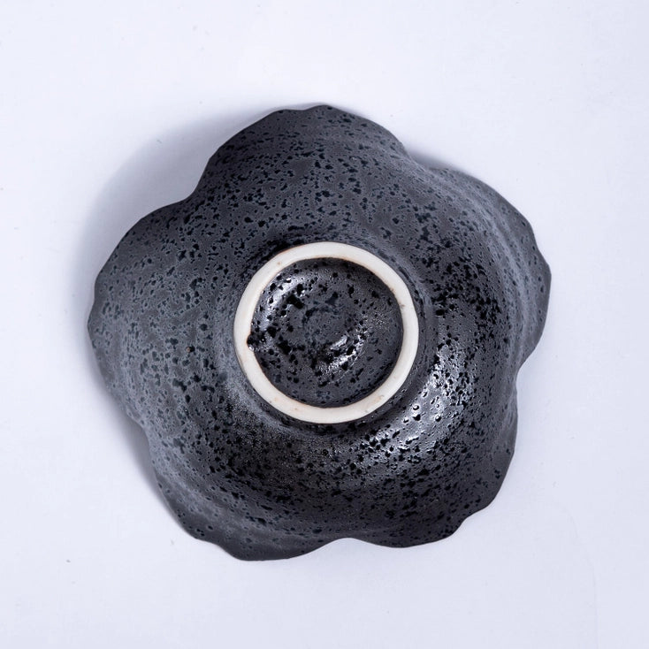 Sakura-Shaped Small Dish - Black Metallic