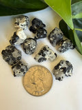 Tumbled Quartz Tourmalated Rough