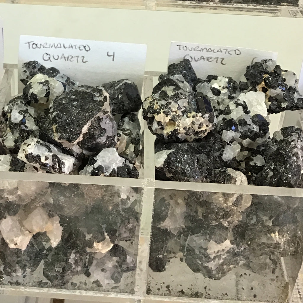 Tumbled Quartz Tourmalated Rough