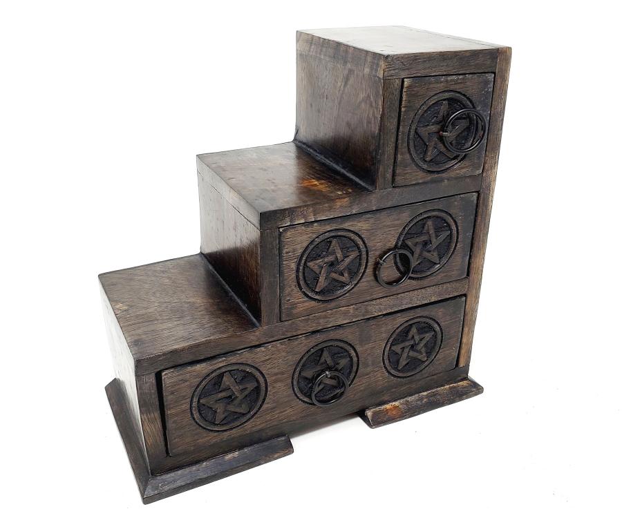 Pentagram 3 Step Chest 9" x 9"