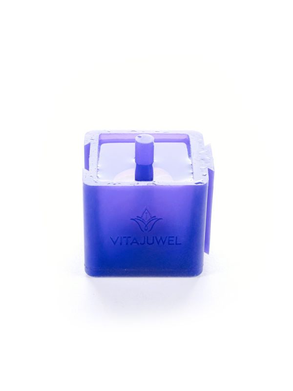 Crystal Ice Cube Maker