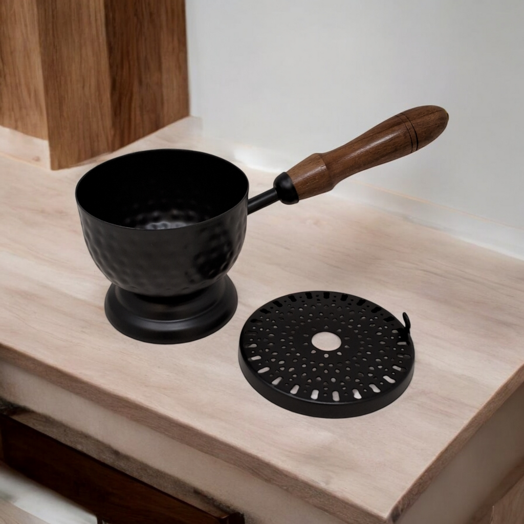 9" Iron Cauldron Burner with Lid & Wooden Handle